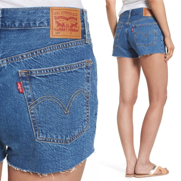 Levi's Pants - NWT Levi's 501 Raw Hem Denim Shorts